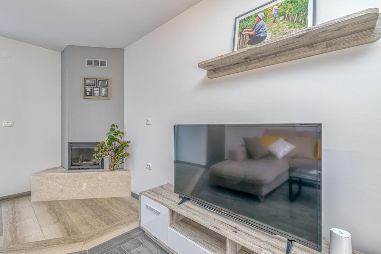Holiday House Lidia I Rina Pićan المظهر الخارجي الصورة