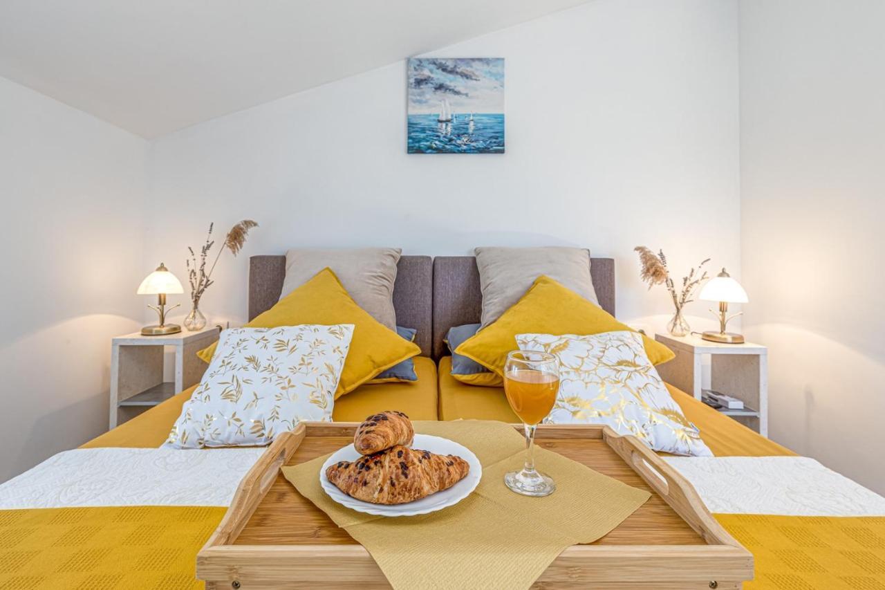 Holiday House Lidia I Rina Pićan المظهر الخارجي الصورة