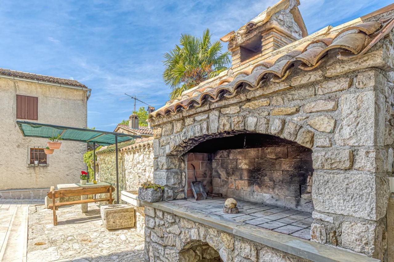 Holiday House Lidia I Rina Pićan المظهر الخارجي الصورة