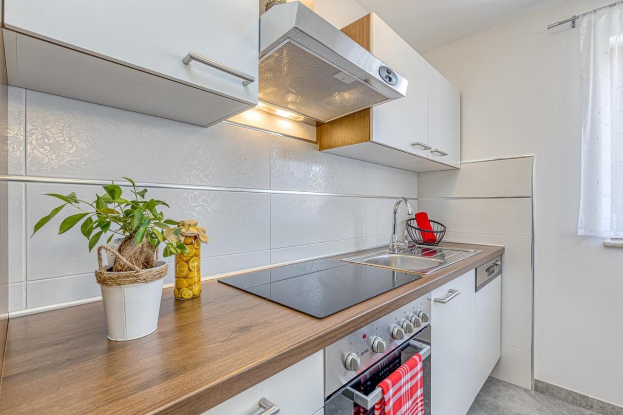 Holiday House Lidia I Rina Pićan المظهر الخارجي الصورة