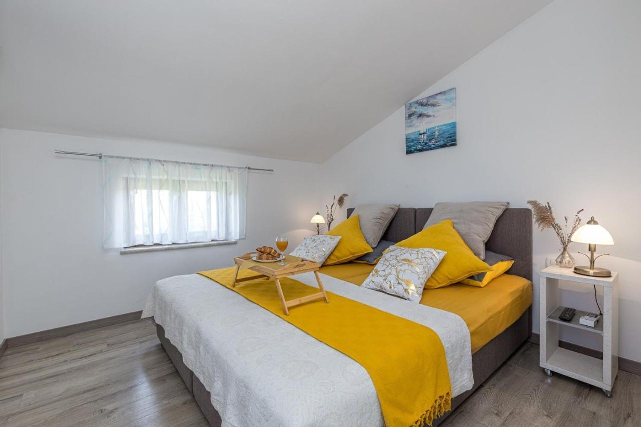 Holiday House Lidia I Rina Pićan المظهر الخارجي الصورة